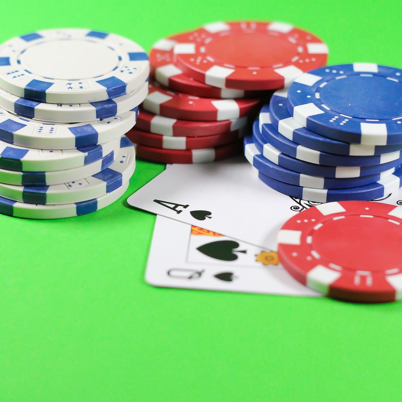 Các tựa game slot phổ biến trên thapthanh